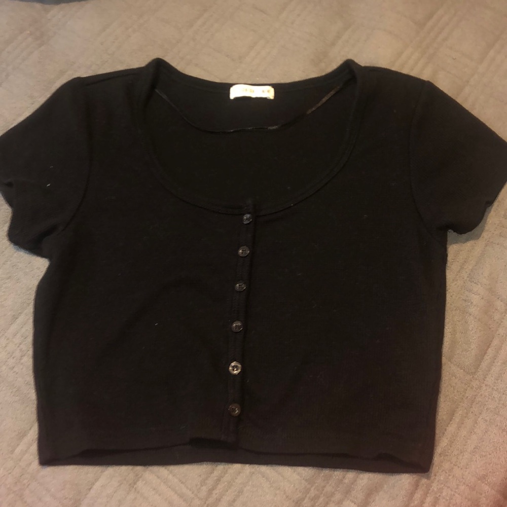 Black crop top